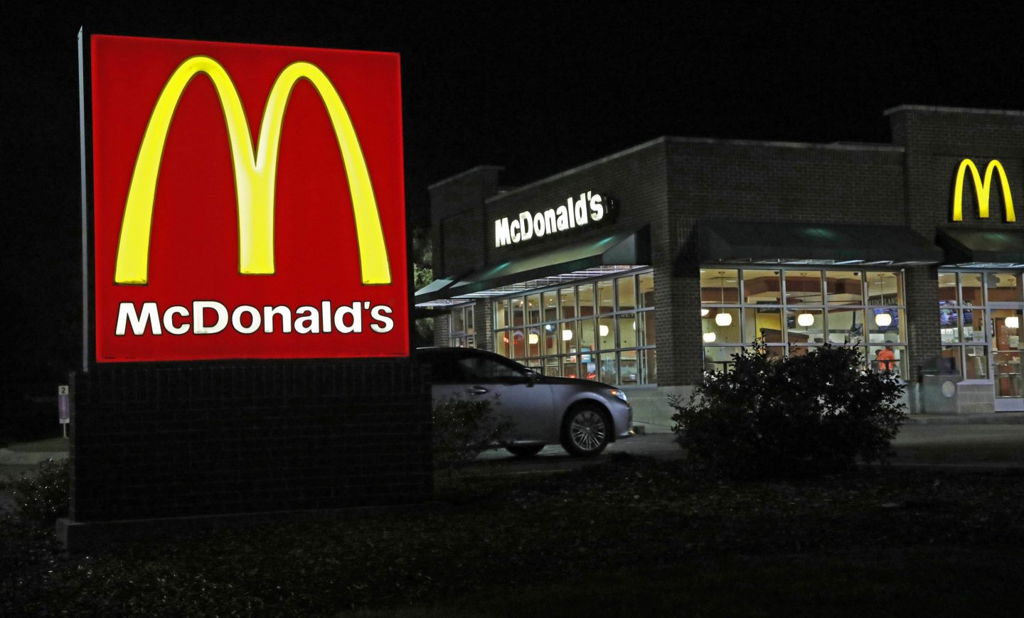 McDonald’s slashes prices to win back lower-income customers, offering Extra Value Meals at 15% discounts
